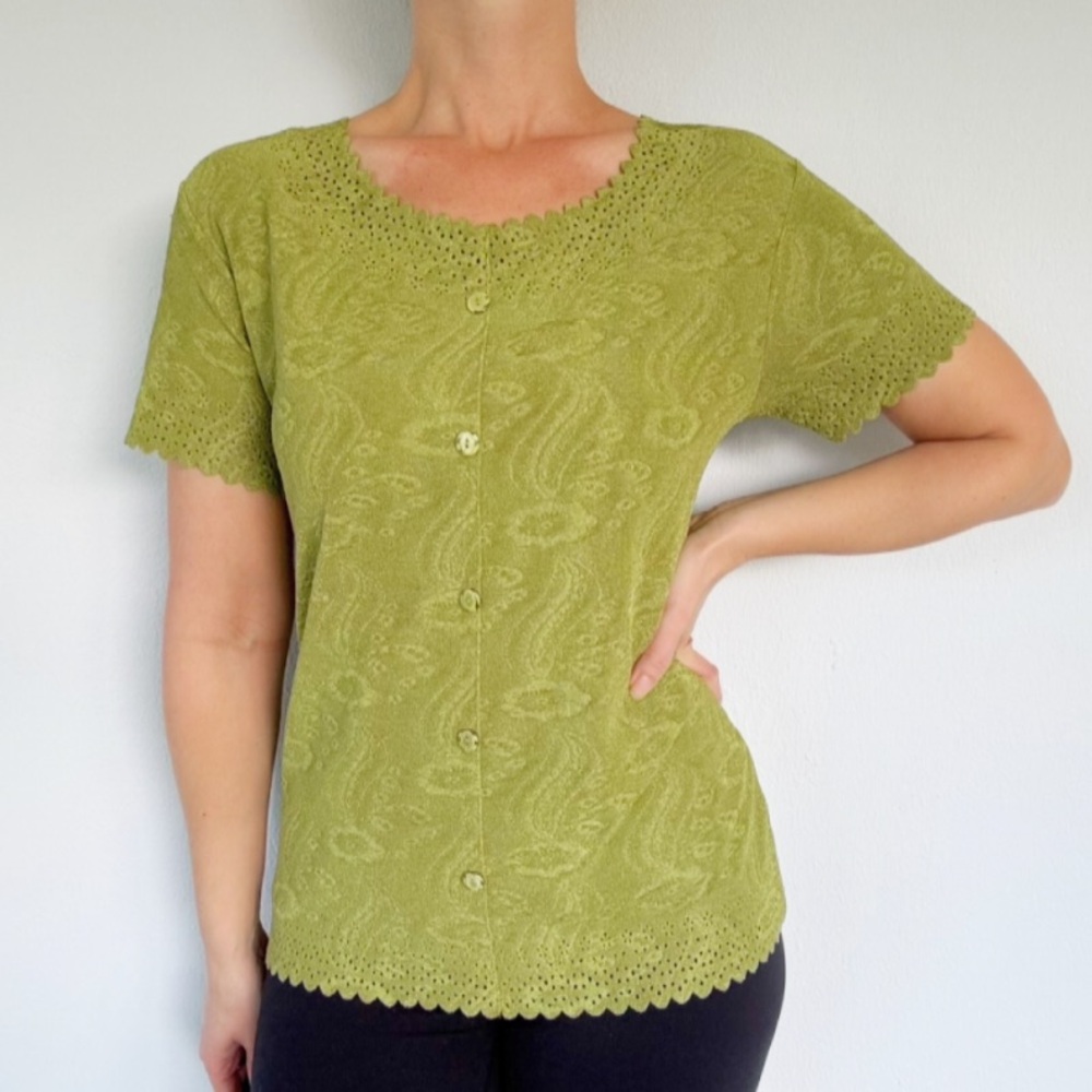 Vintage Studio V moss green textured floral print laser cut out button top large
